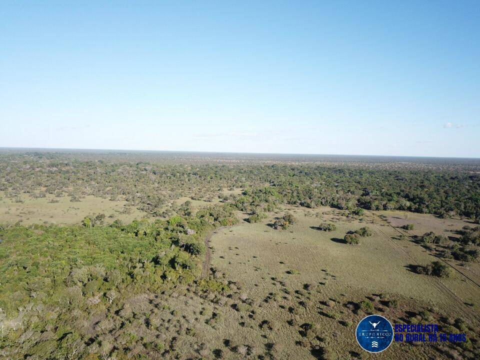 Terreno à venda, 4400m² - Foto 1