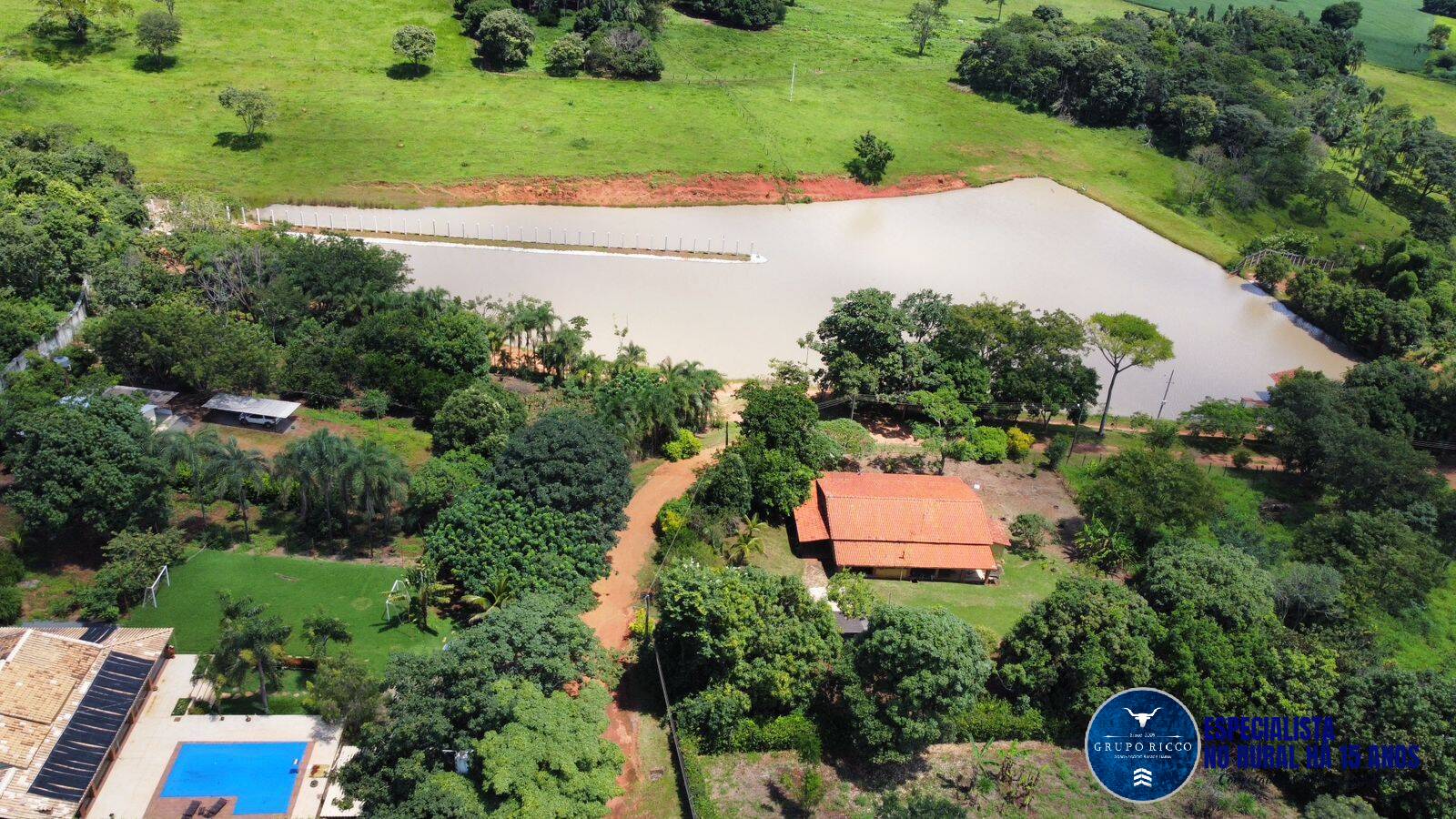 Fazenda à venda com 4 quartos, 2000m² - Foto 14