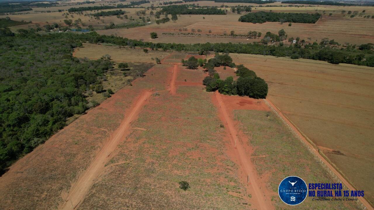 Terreno à venda, 1861m² - Foto 1