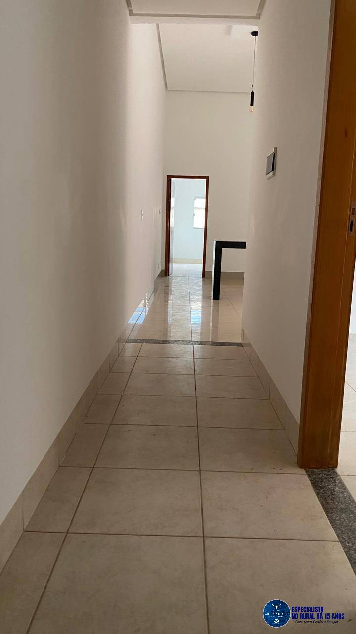 Casa à venda com 3 quartos, 110m² - Foto 3