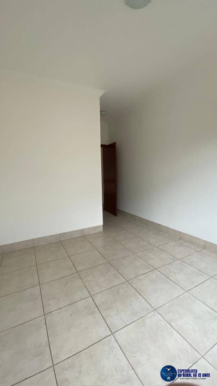 Casa à venda com 3 quartos, 110m² - Foto 5