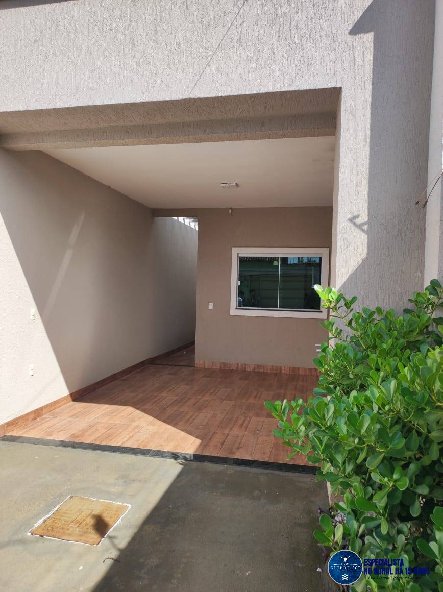 Casa à venda com 2 quartos, 92m² - Foto 1