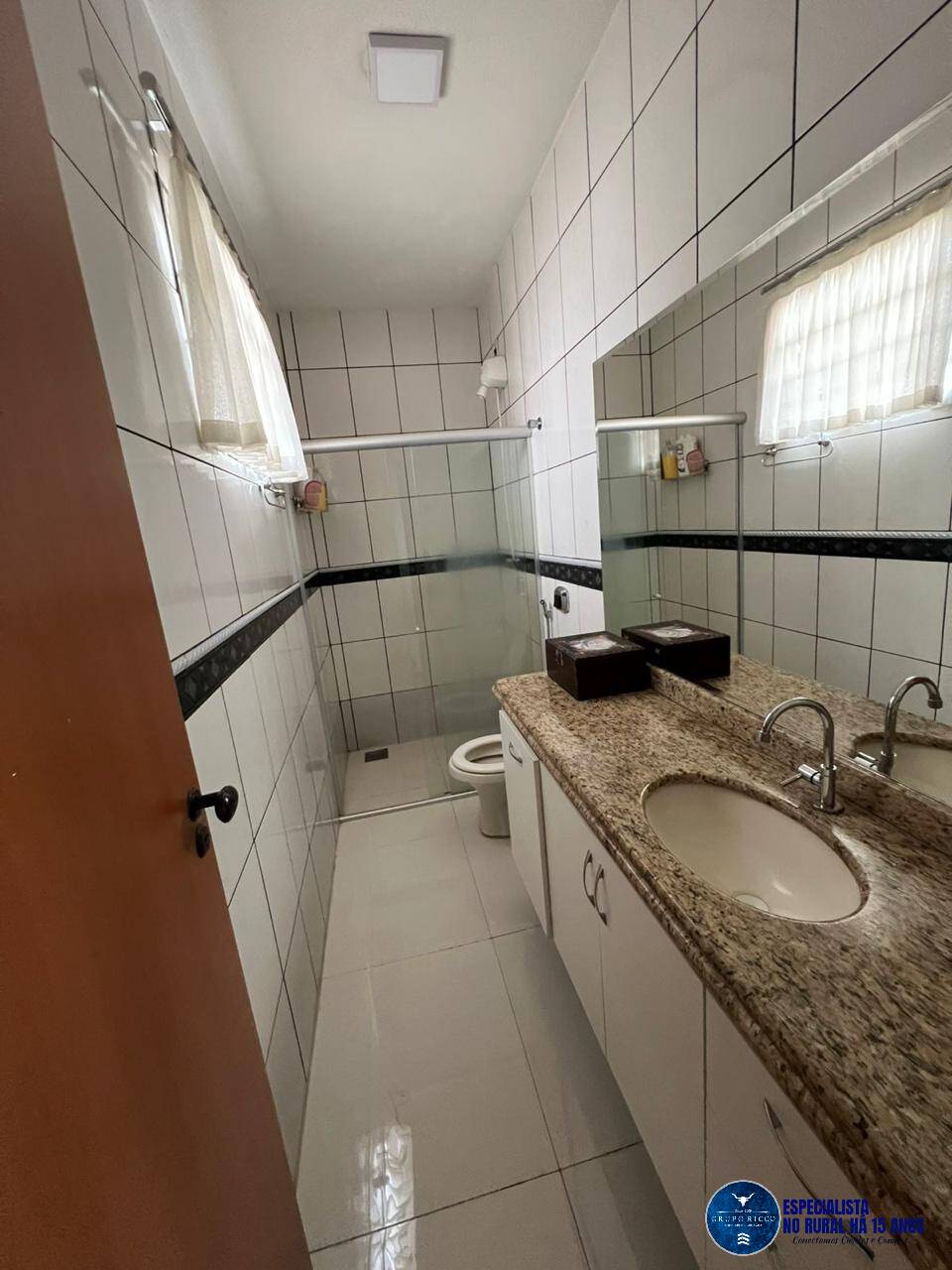 Casa à venda com 3 quartos, 240m² - Foto 13