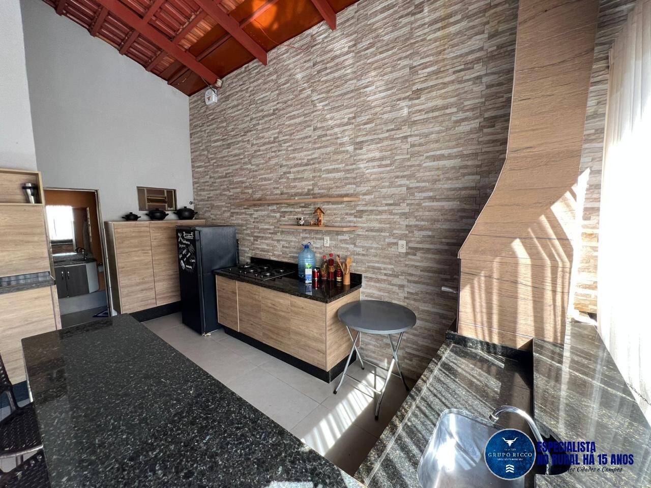 Casa à venda com 3 quartos, 240m² - Foto 16