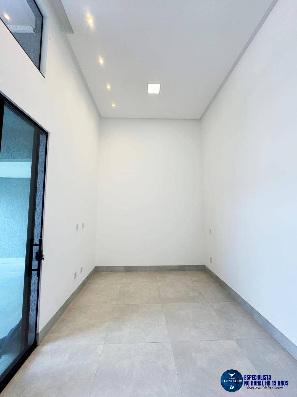 Casa à venda com 3 quartos, 138m² - Foto 8