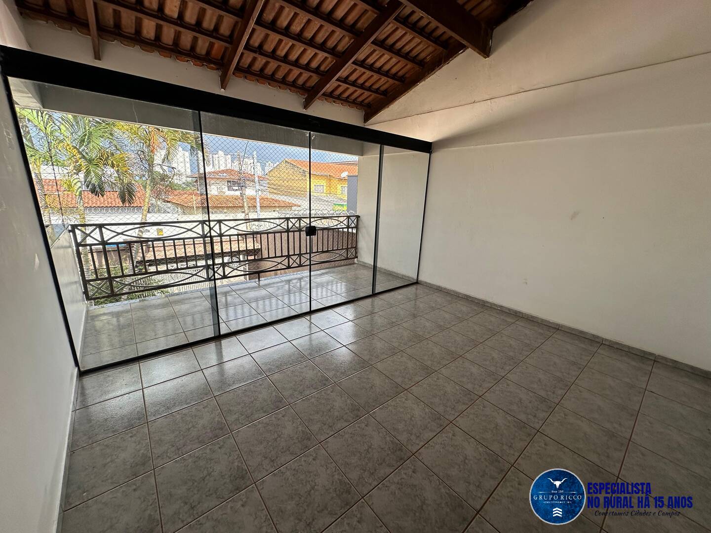 Casa à venda com 4 quartos, 450m² - Foto 5