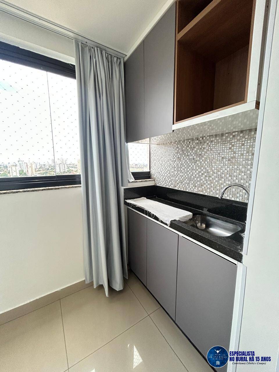 Apartamento à venda com 3 quartos, 75m² - Foto 14