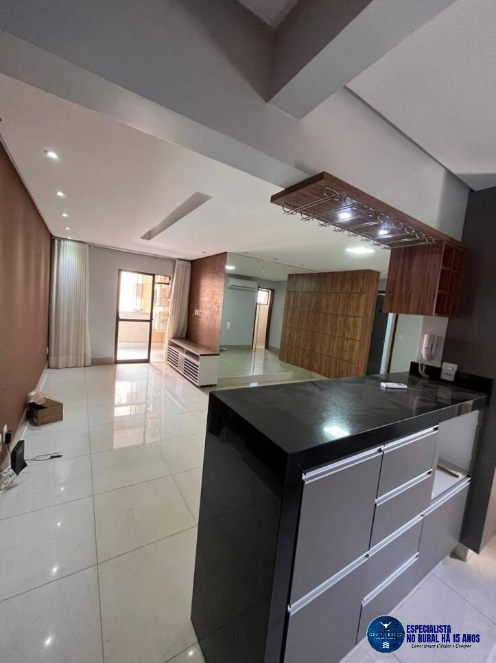 Apartamento à venda com 3 quartos, 92m² - Foto 1